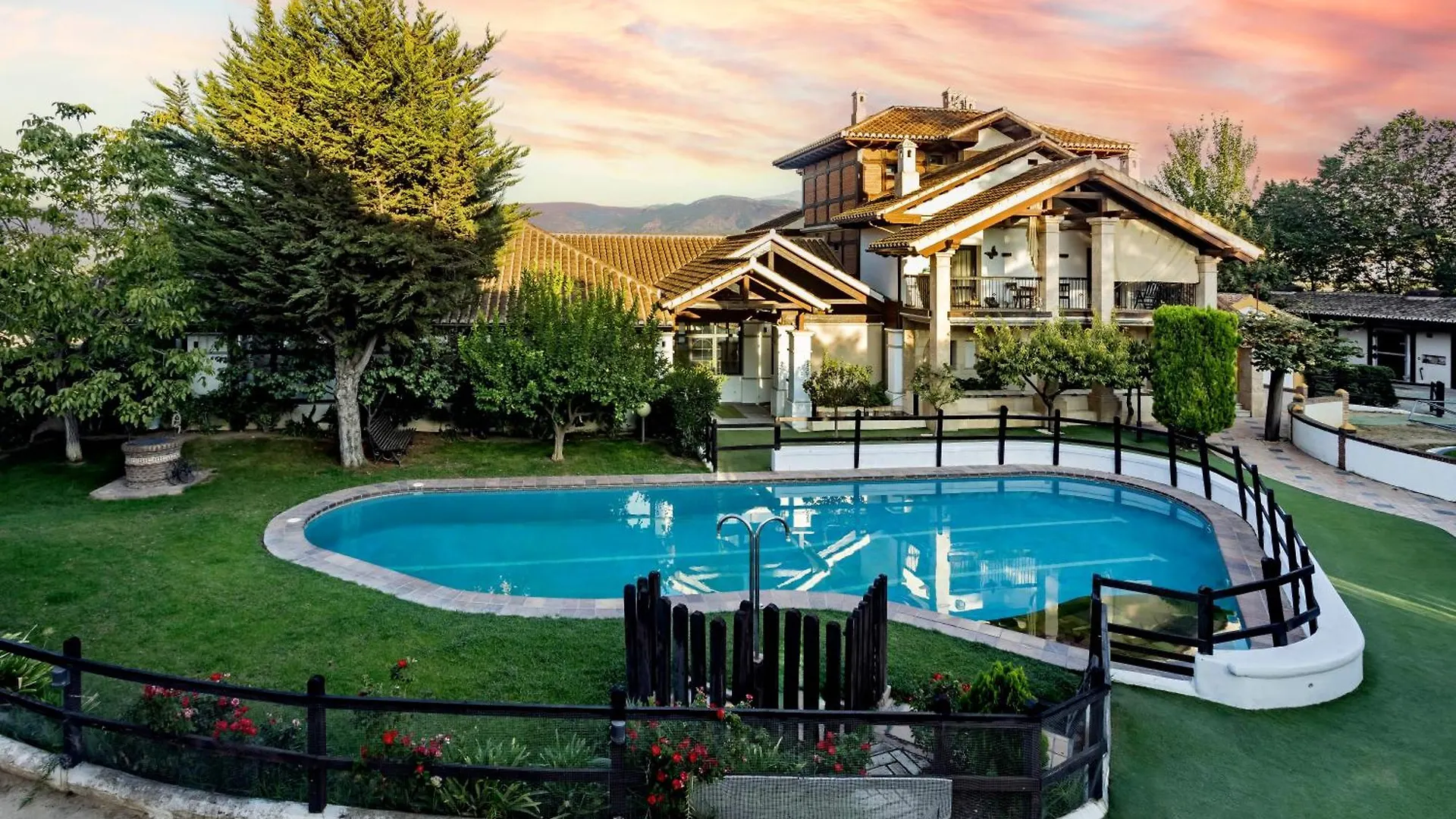 Hotel Cortijo Landete (Adults Only) contacts